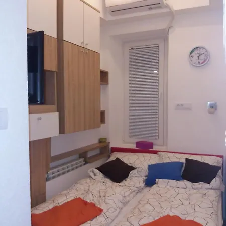 Center Guest house *